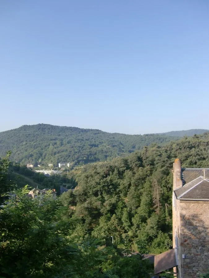 Apartment L Oustalou Suite Coquelicot Saint Nectaire Appartement De Charme En Auvergne France